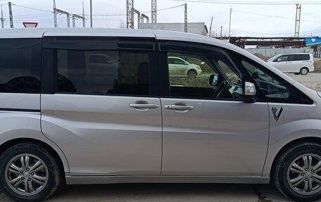 Honda Stepwgn IV, 2015 год, 1 700 000 рублей, 5 фотография