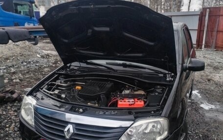 Renault Logan I, 2012 год, 450 000 рублей, 3 фотография