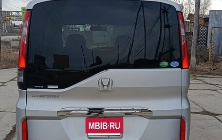 Honda Stepwgn IV, 2015 год, 1 700 000 рублей, 4 фотография