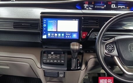 Honda Stepwgn IV, 2015 год, 1 700 000 рублей, 9 фотография