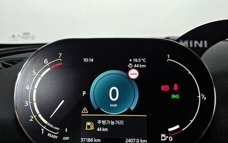 MINI Clubman, 2022 год, 1 890 000 рублей, 10 фотография