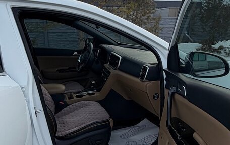 KIA Sportage IV рестайлинг, 2019 год, 2 600 000 рублей, 6 фотография