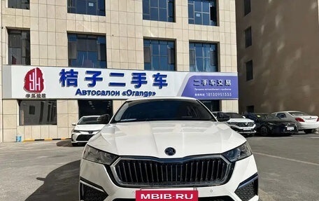 Skoda Octavia IV, 2022 год, 1 733 069 рублей, 2 фотография