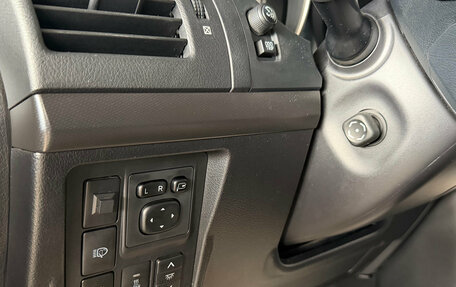 Toyota Land Cruiser Prado 150 рестайлинг 2, 2010 год, 2 299 000 рублей, 7 фотография