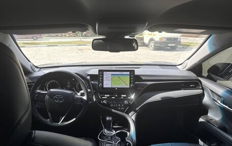 Toyota Camry, 2021 год, 3 650 000 рублей, 18 фотография