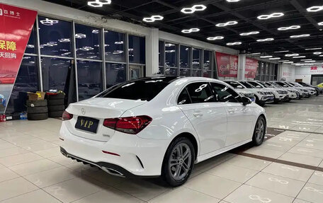 Mercedes-Benz A-Класс, 2022 год, 2 020 000 рублей, 5 фотография