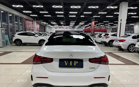 Mercedes-Benz A-Класс, 2022 год, 2 020 000 рублей, 4 фотография