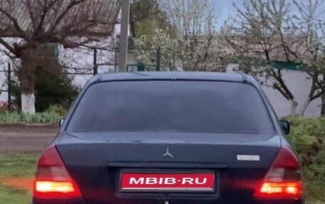 Mercedes-Benz C-Класс, 1994 год, 250 000 рублей, 1 фотография