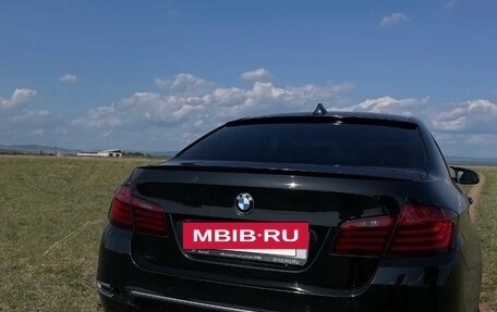 BMW 5 серия, 2013 год, 1 800 000 рублей, 3 фотография