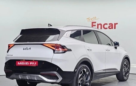 KIA Sportage IV рестайлинг, 2022 год, 2 411 000 рублей, 2 фотография