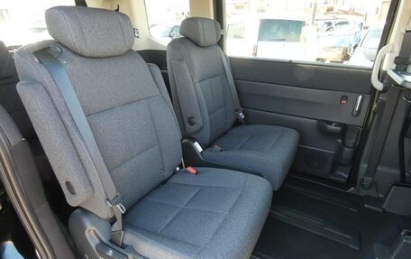 Honda Stepwgn, 2022 год, 1 812 000 рублей, 14 фотография