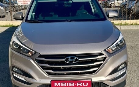 Hyundai Tucson III, 2017 год, 2 400 000 рублей, 2 фотография