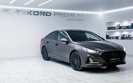 Hyundai Sonata VII, 2019 год, 2 099 000 рублей, 2 фотография