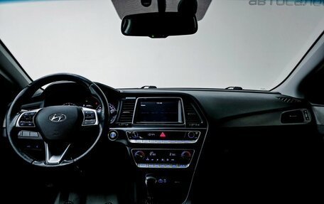 Hyundai Sonata VII, 2019 год, 2 099 000 рублей, 26 фотография