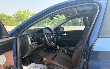 BMW 1 серия, 2022 год, 1 700 000 рублей, 4 фотография