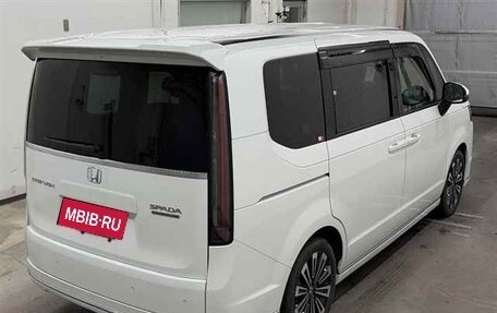 Honda Stepwgn, 2024 год, 2 475 090 рублей, 5 фотография