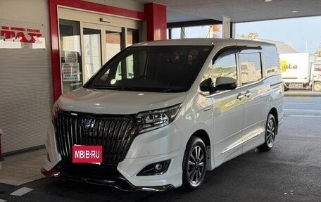 Toyota Esquire I, 2019 год, 1 748 000 рублей, 1 фотография