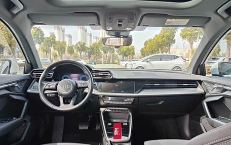 Audi A3, 2023 год, 1 810 000 рублей, 10 фотография