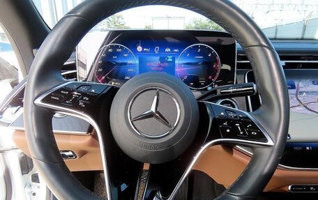 Mercedes-Benz E-Класс, 2024 год, 8 фотография