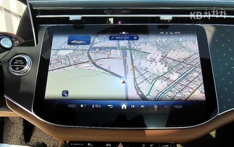 Mercedes-Benz E-Класс, 2024 год, 13 фотография