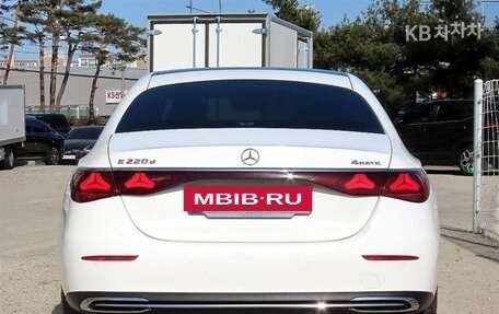 Mercedes-Benz E-Класс, 2024 год, 4 фотография