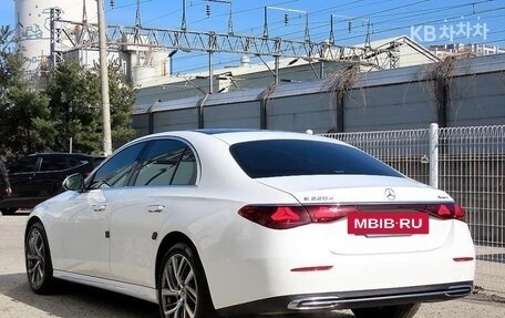 Mercedes-Benz E-Класс, 2024 год, 3 фотография