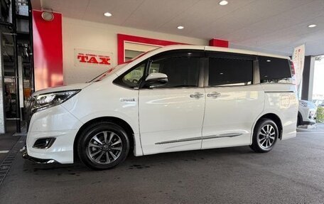 Toyota Esquire I, 2019 год, 1 748 000 рублей, 2 фотография