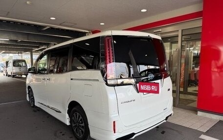 Toyota Esquire I, 2019 год, 1 748 000 рублей, 3 фотография