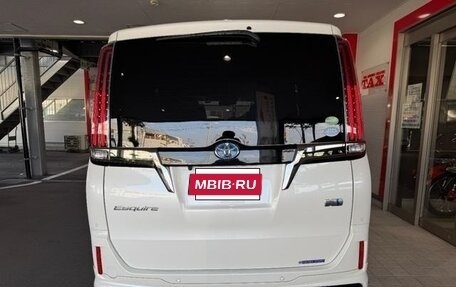 Toyota Esquire I, 2019 год, 1 748 000 рублей, 4 фотография