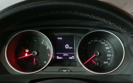 Volkswagen Tiguan II, 2017 год, 2 070 000 рублей, 11 фотография