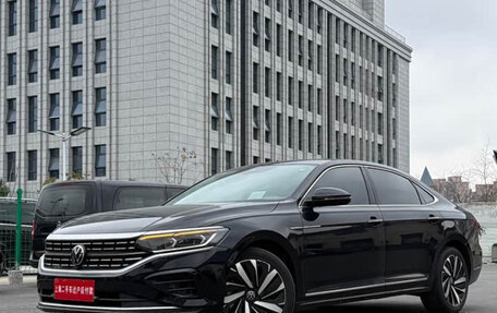 Volkswagen Passat B8 рестайлинг, 2022 год, 1 700 000 рублей, 2 фотография