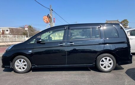 Toyota ISis I, 2013 год, 1 109 000 рублей, 4 фотография