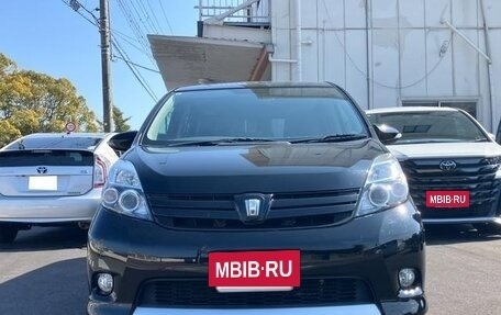 Toyota ISis I, 2013 год, 1 109 000 рублей, 2 фотография