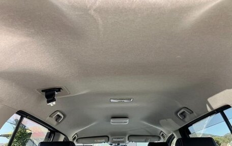 Toyota ISis I, 2013 год, 1 109 000 рублей, 29 фотография