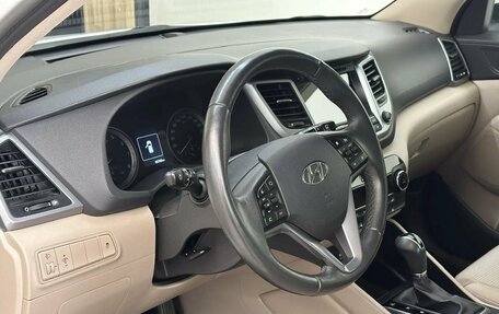 Hyundai Tucson III, 2016 год, 2 185 000 рублей, 19 фотография