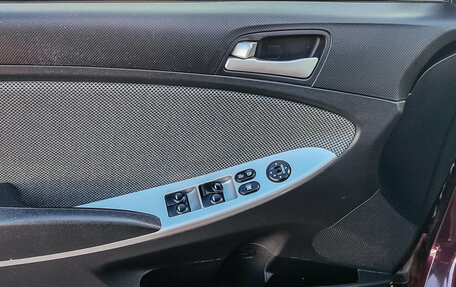 Hyundai Solaris II рестайлинг, 2013 год, 754 015 рублей, 12 фотография