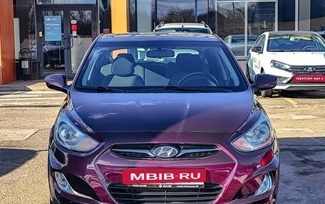 Hyundai Solaris II рестайлинг, 2013 год, 754 015 рублей, 3 фотография