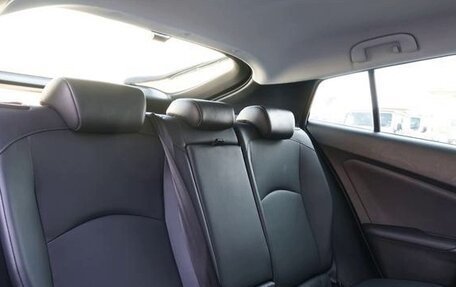 Toyota Prius IV XW50, 2022 год, 1 601 000 рублей, 33 фотография