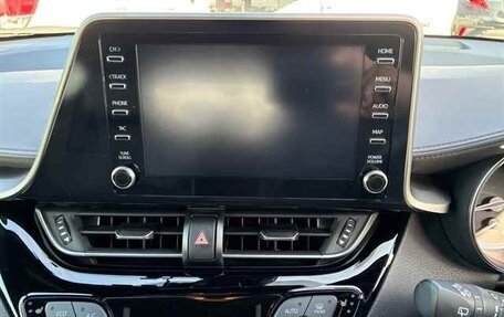 Toyota C-HR I рестайлинг, 2022 год, 1 789 090 рублей, 7 фотография