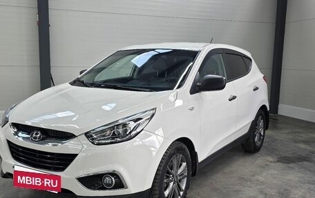 Hyundai ix35 I рестайлинг, 2013 год, 975 000 рублей, 2 фотография