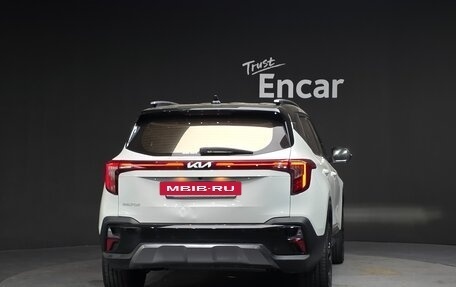 KIA Seltos I, 2023 год, 1 820 000 рублей, 4 фотография
