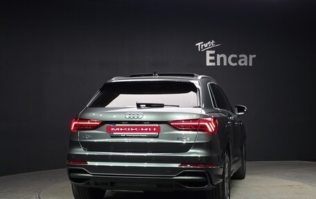 Audi Q3, 2023 год, 3 020 000 рублей, 4 фотография