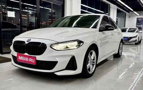 BMW 1 серия, 2023 год, 1 655 000 рублей, 1 фотография