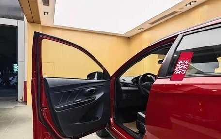 Toyota Yaris XP150 рестайлинг, 2022 год, 1 168 018 рублей, 10 фотография