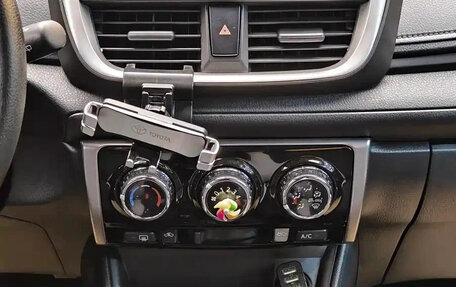 Toyota Yaris XP150 рестайлинг, 2022 год, 1 168 018 рублей, 18 фотография