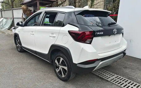 Toyota Yaris XP150 рестайлинг, 2022 год, 1 288 000 рублей, 4 фотография