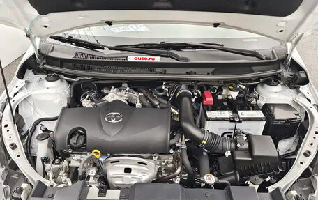 Toyota Yaris XP150 рестайлинг, 2022 год, 1 288 000 рублей, 18 фотография