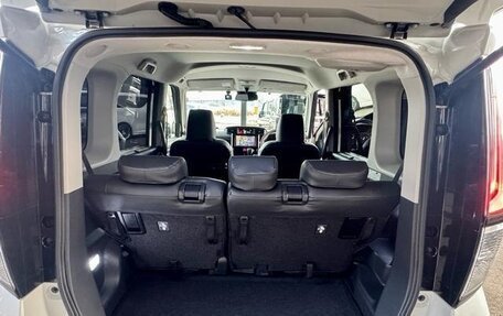 Toyota Roomy I, 2022 год, 1 016 000 рублей, 29 фотография