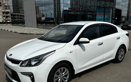 KIA Rio IV, 2017 год, 1 230 000 рублей, 6 фотография