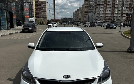 KIA Rio IV, 2017 год, 1 230 000 рублей, 3 фотография